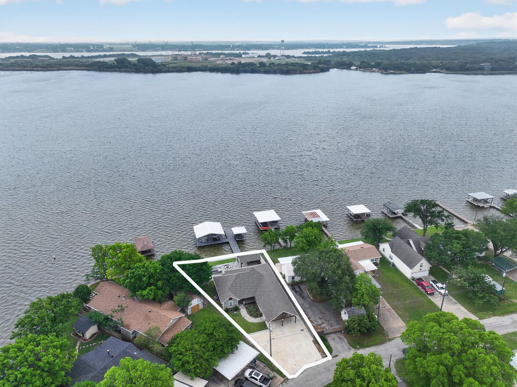4511 Wildwood Circle Granbury TX 76049