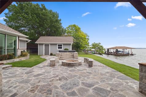 4511 Wildwood Circle Granbury TX 76049