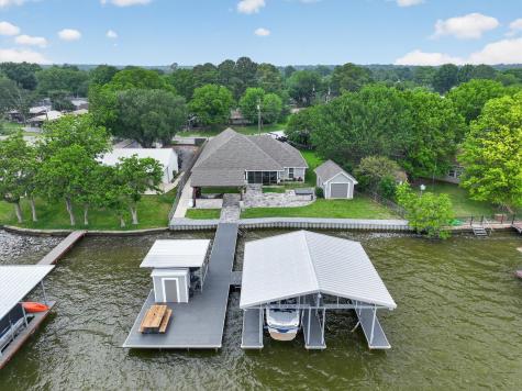4511 Wildwood Circle Granbury TX 76049