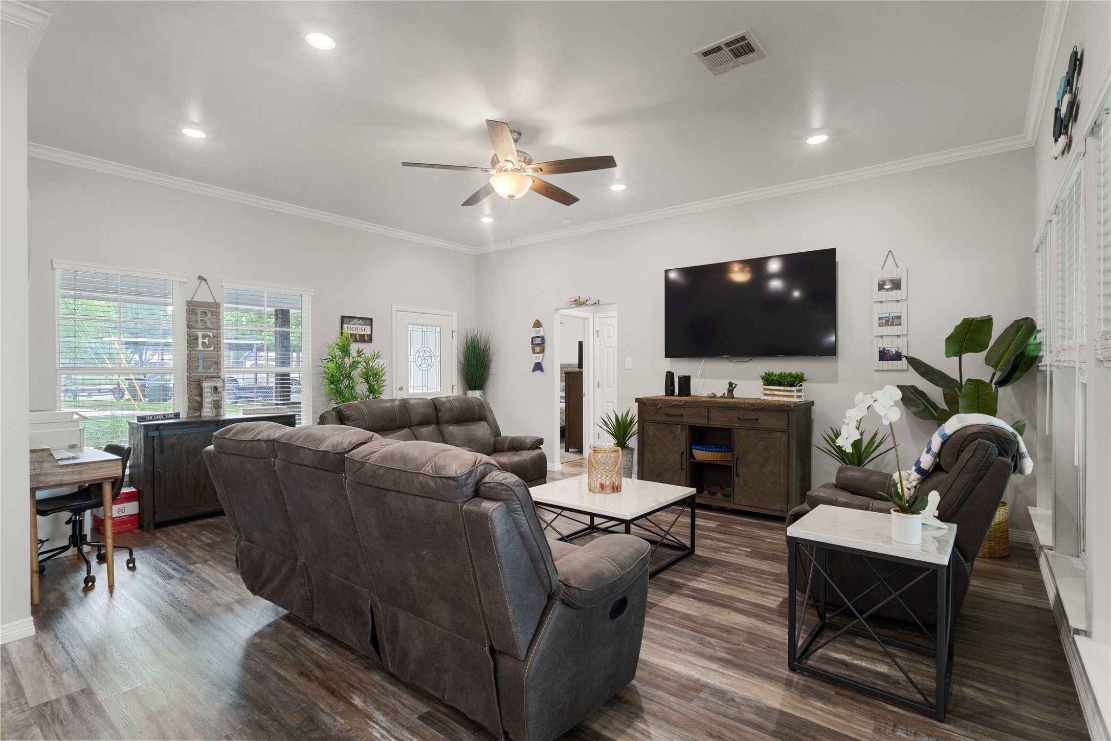 4511 Wildwood Circle Granbury TX 76049