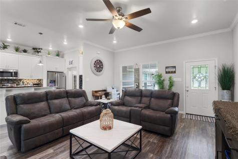 4511 Wildwood Circle Granbury TX 76049