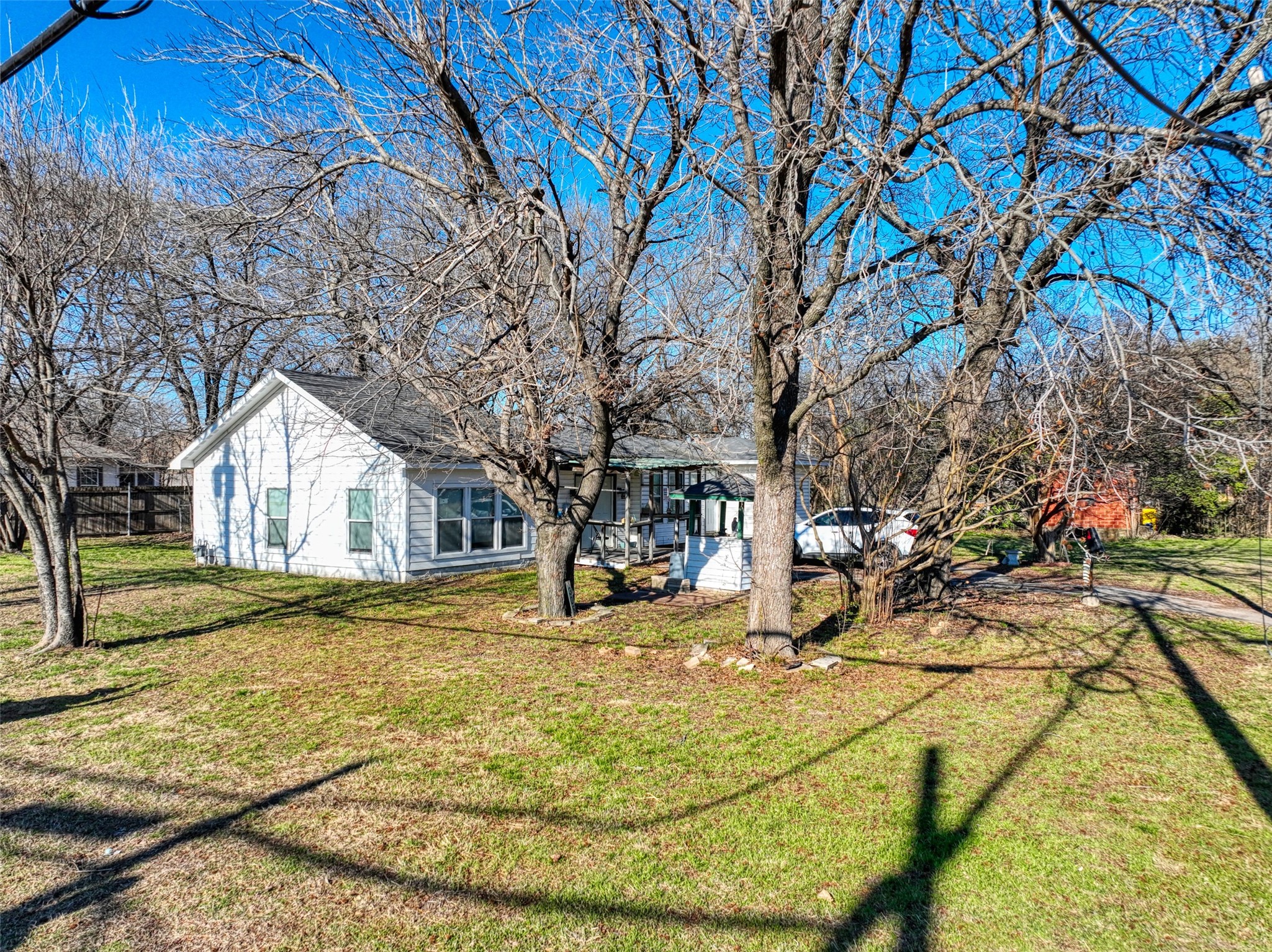 305 E Belt Line Road Wilmer TX 75172