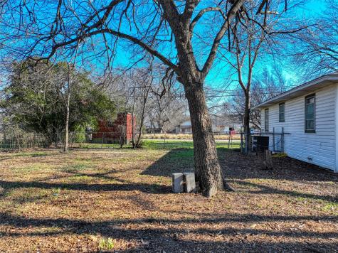 305 E Belt Line Road Wilmer TX 75172