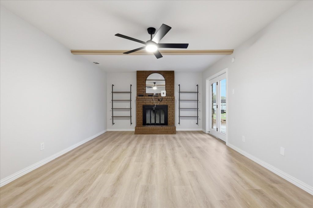 5719 Enchanted Lane Dallas TX 75227