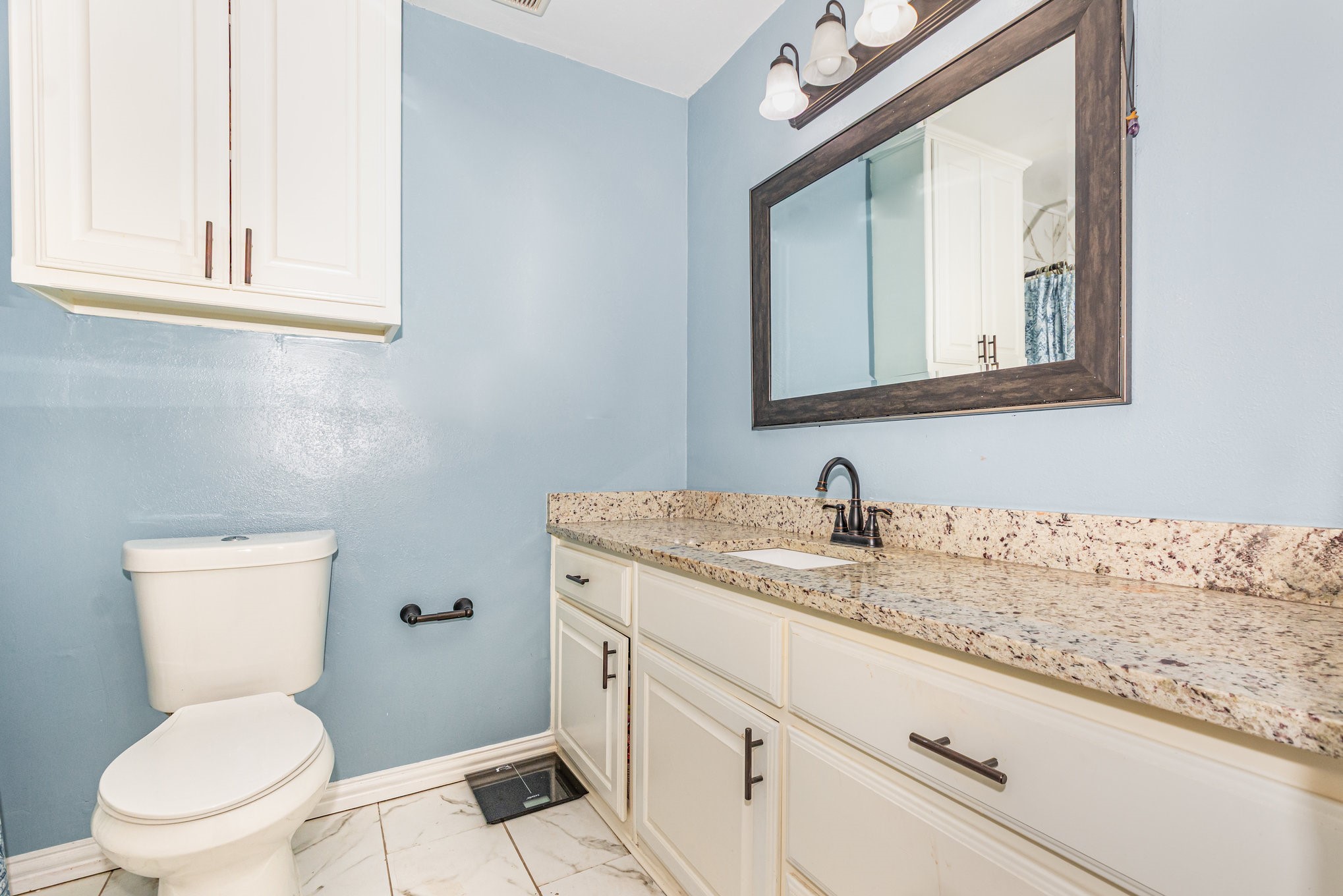 1642 Ash Street Grand Prairie TX 75050