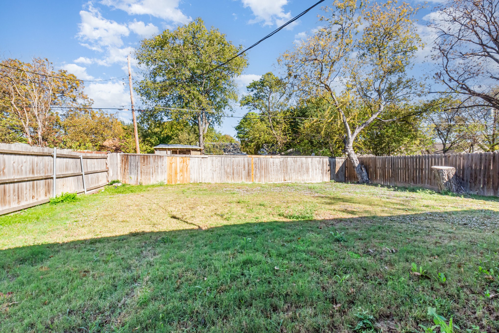 1642 Ash Street Grand Prairie TX 75050