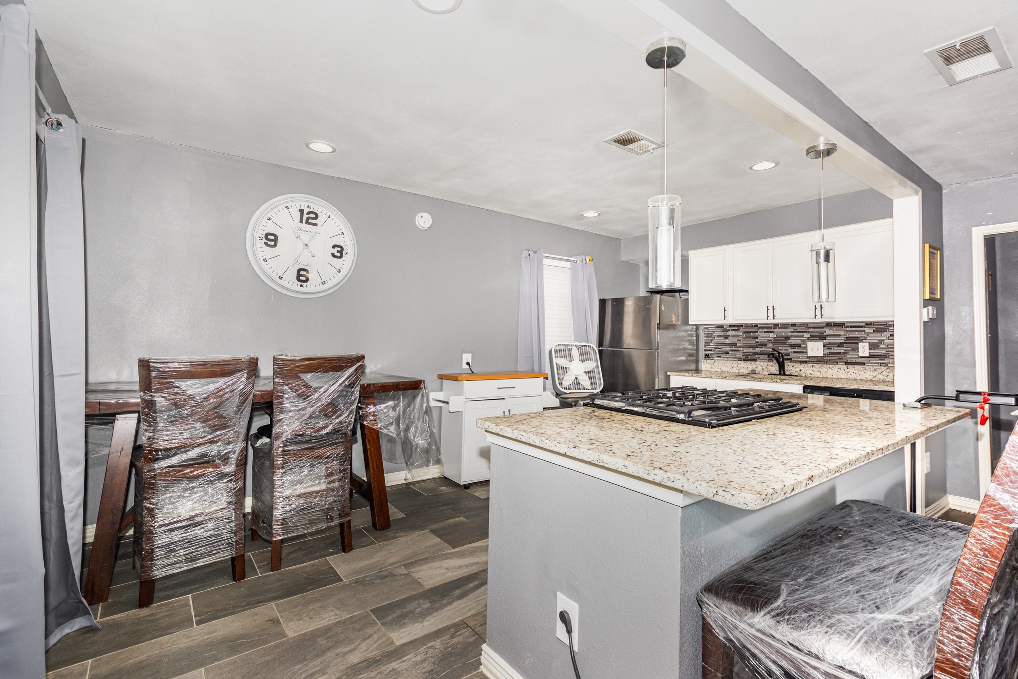 1642 Ash Street Grand Prairie TX 75050