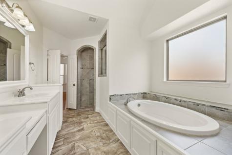 5200 Cross Plains Court Fort Worth TX 76126