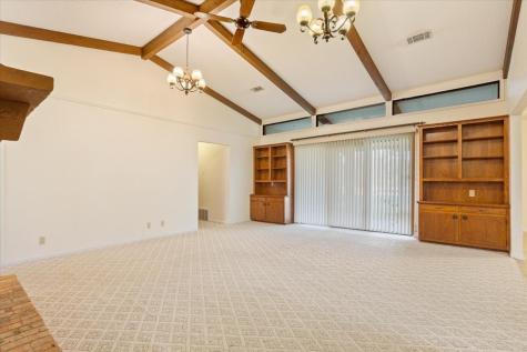 208 S Hedwig Street Riesel TX 76682