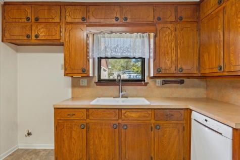 208 S Hedwig Street Riesel TX 76682