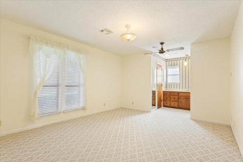 208 S Hedwig Street Riesel TX 76682