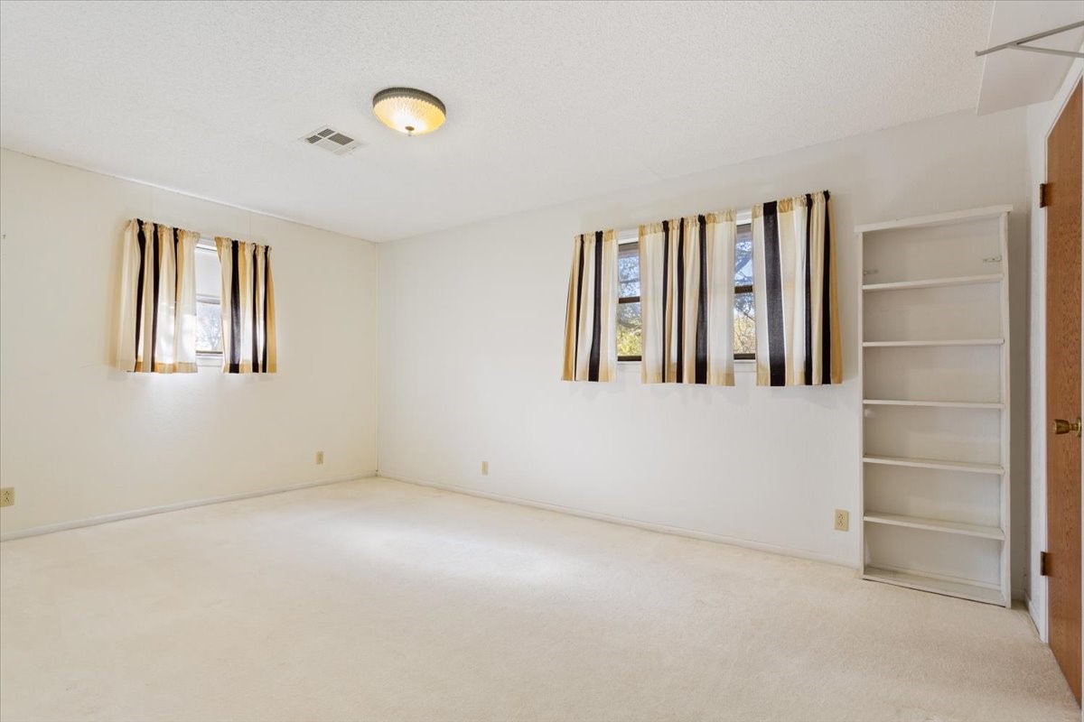 208 S Hedwig Street Riesel TX 76682