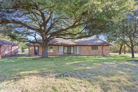 208 S Hedwig Street Riesel TX 76682