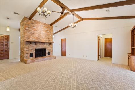 208 S Hedwig Street Riesel TX 76682