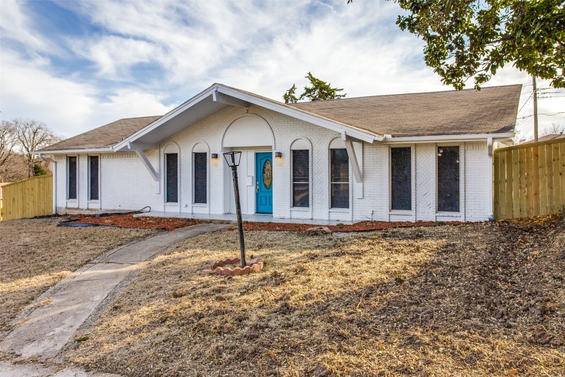 1808 Robingreen Lane Dallas TX 75232