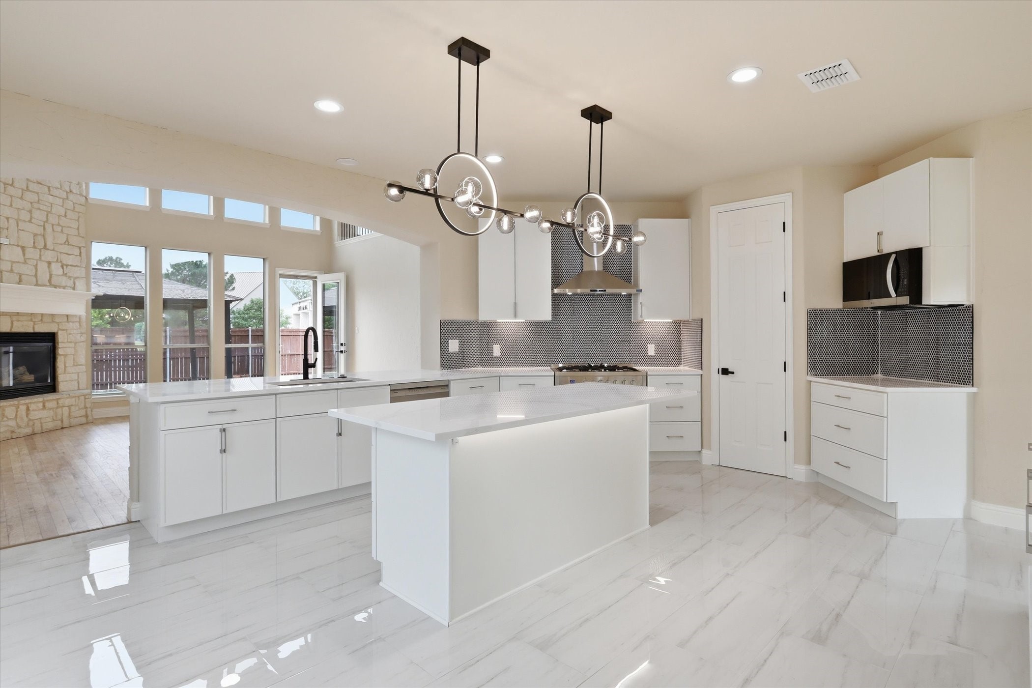 6001 Madeline Lane Flower Mound TX 75028
