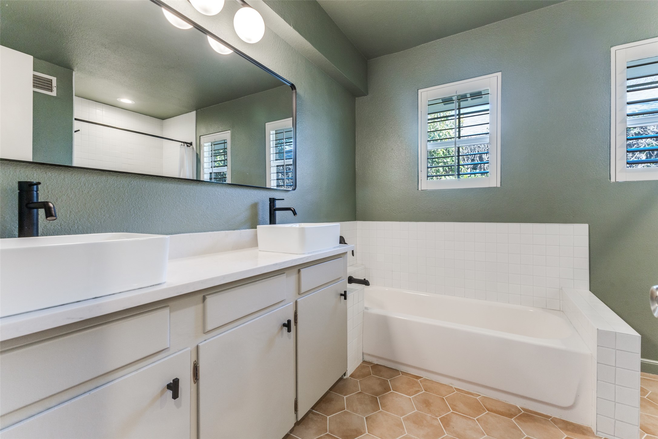 6233 Marquita Avenue Dallas TX 75214