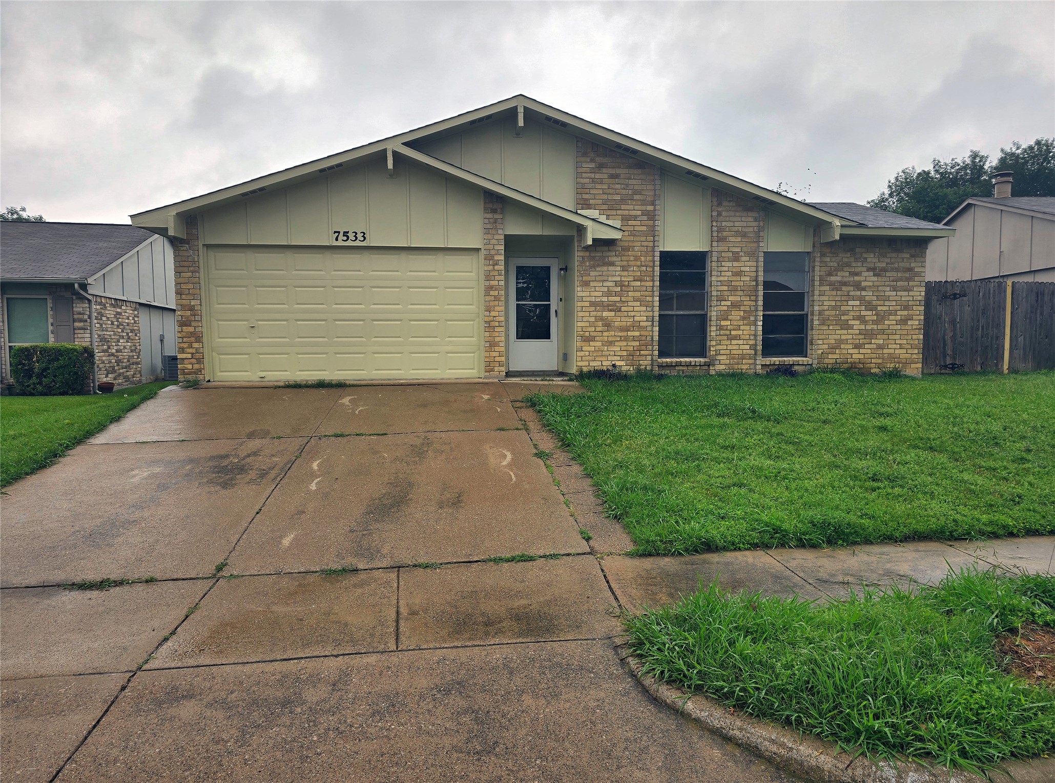 7533 Parkwood Lane Fort Worth TX 76133