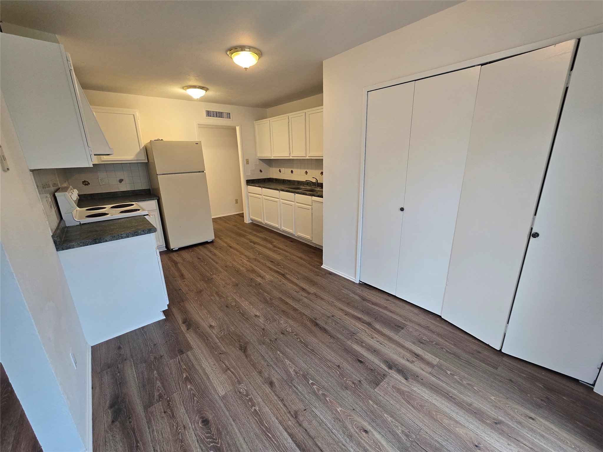 7533 Parkwood Lane Fort Worth TX 76133
