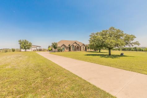 607 Hollyridge Lane Fort Worth TX 76108