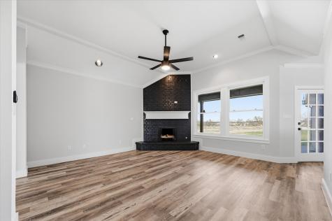 867 Durning Road Van Alstyne TX 75495