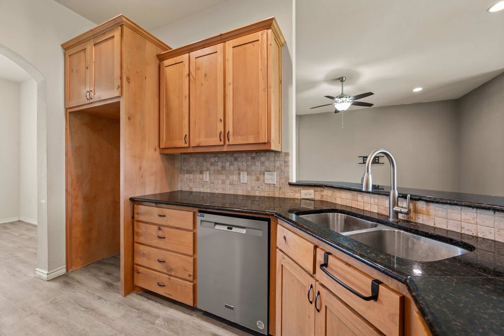 3201 White Horse Drive Granbury TX 76049