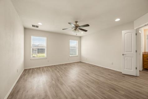 3201 White Horse Drive Granbury TX 76049