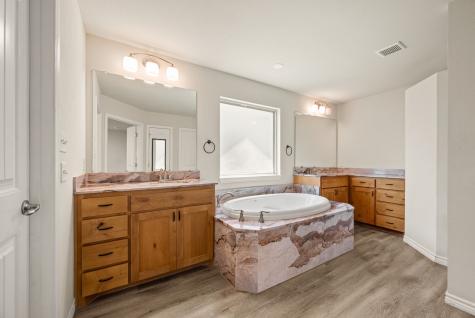 3201 White Horse Drive Granbury TX 76049