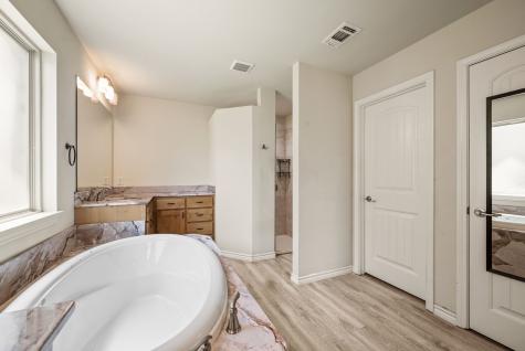 3201 White Horse Drive Granbury TX 76049