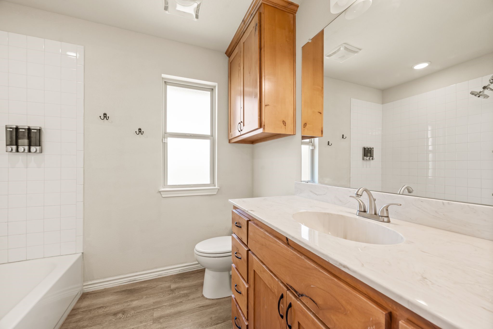 3201 White Horse Drive Granbury TX 76049