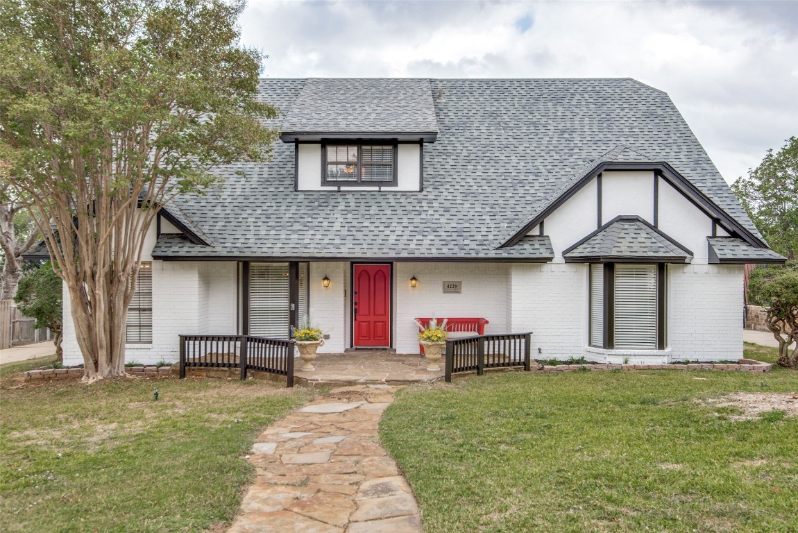 4220 Village Green Drive Irving TX 75038