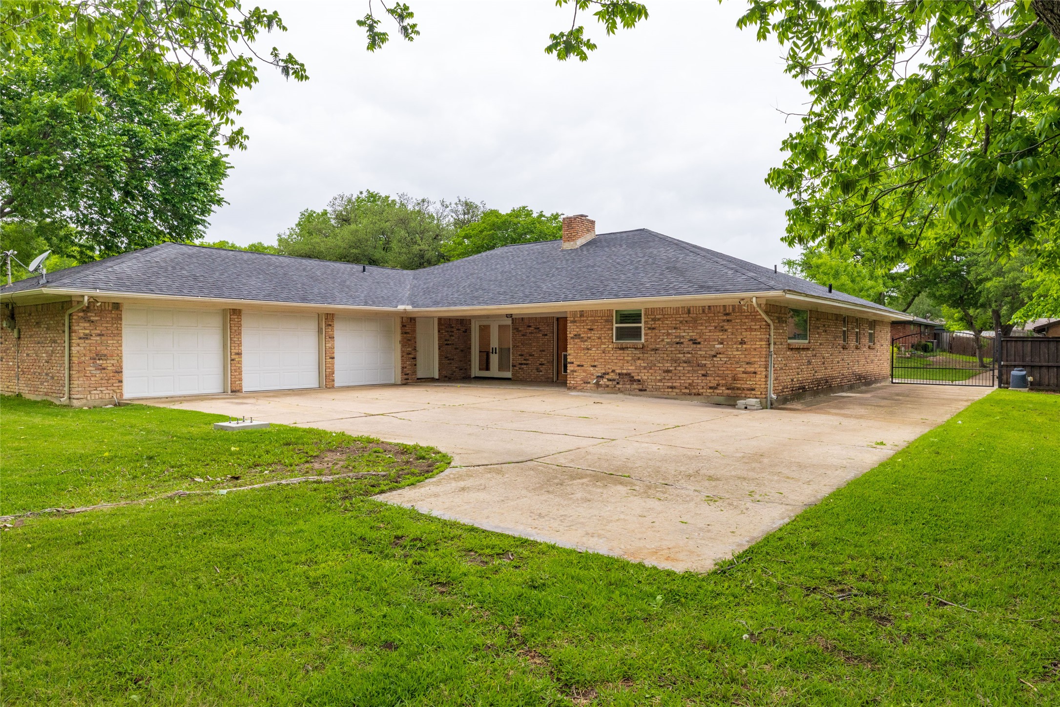 3705 Wren Avenue Fort Worth TX 76133