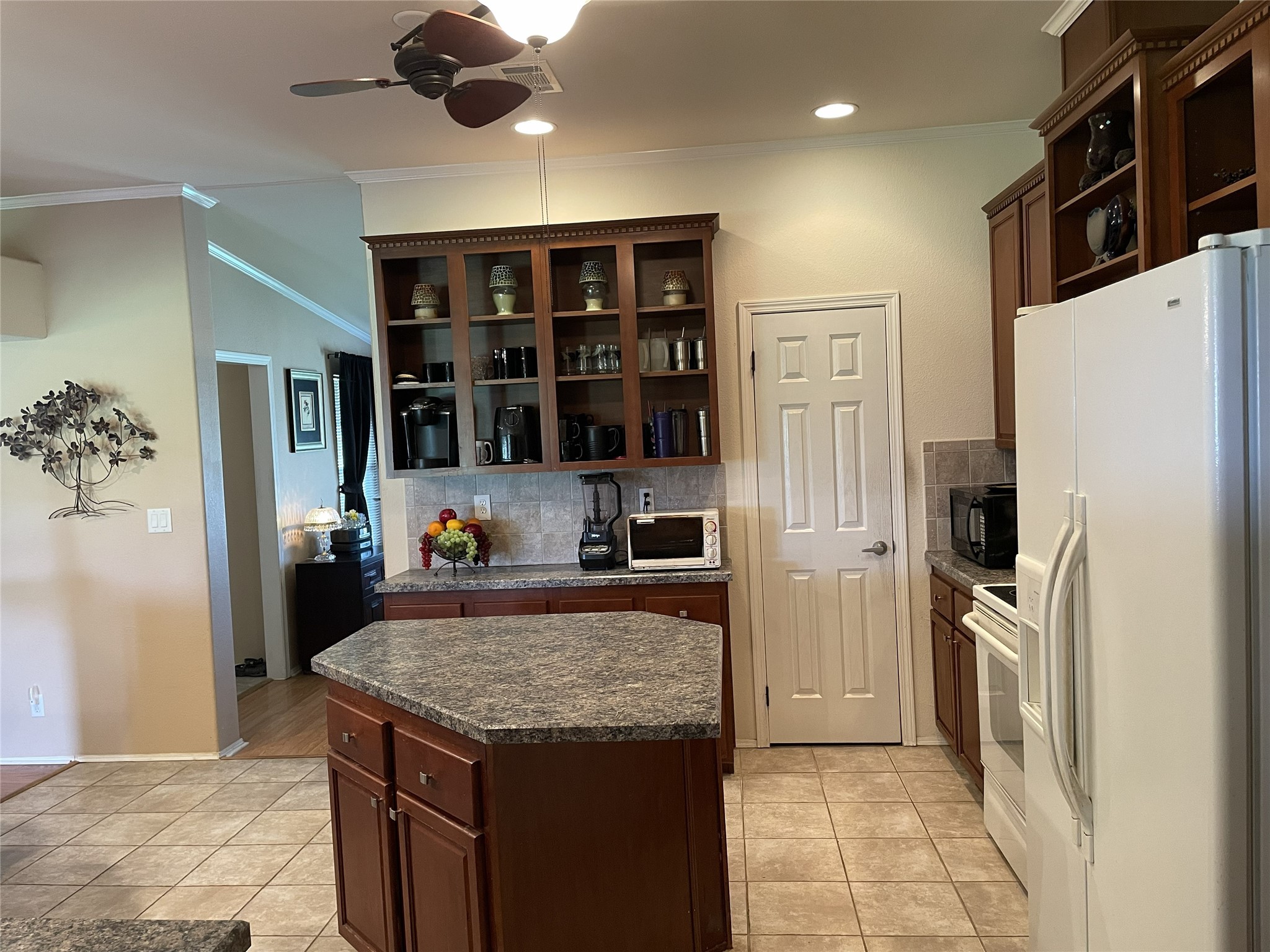394 Emerald Glenn Lane Pilot Point TX 76258