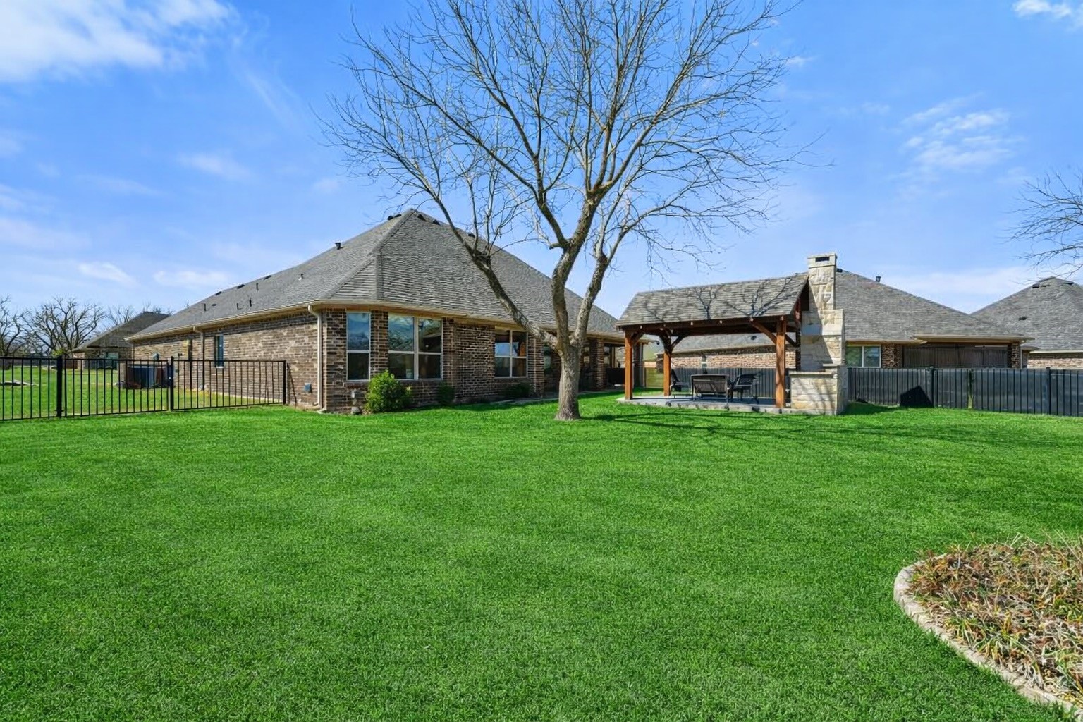 6301 Weatherby Road Granbury TX 76049