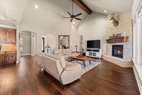 6301 Weatherby Road Granbury TX 76049