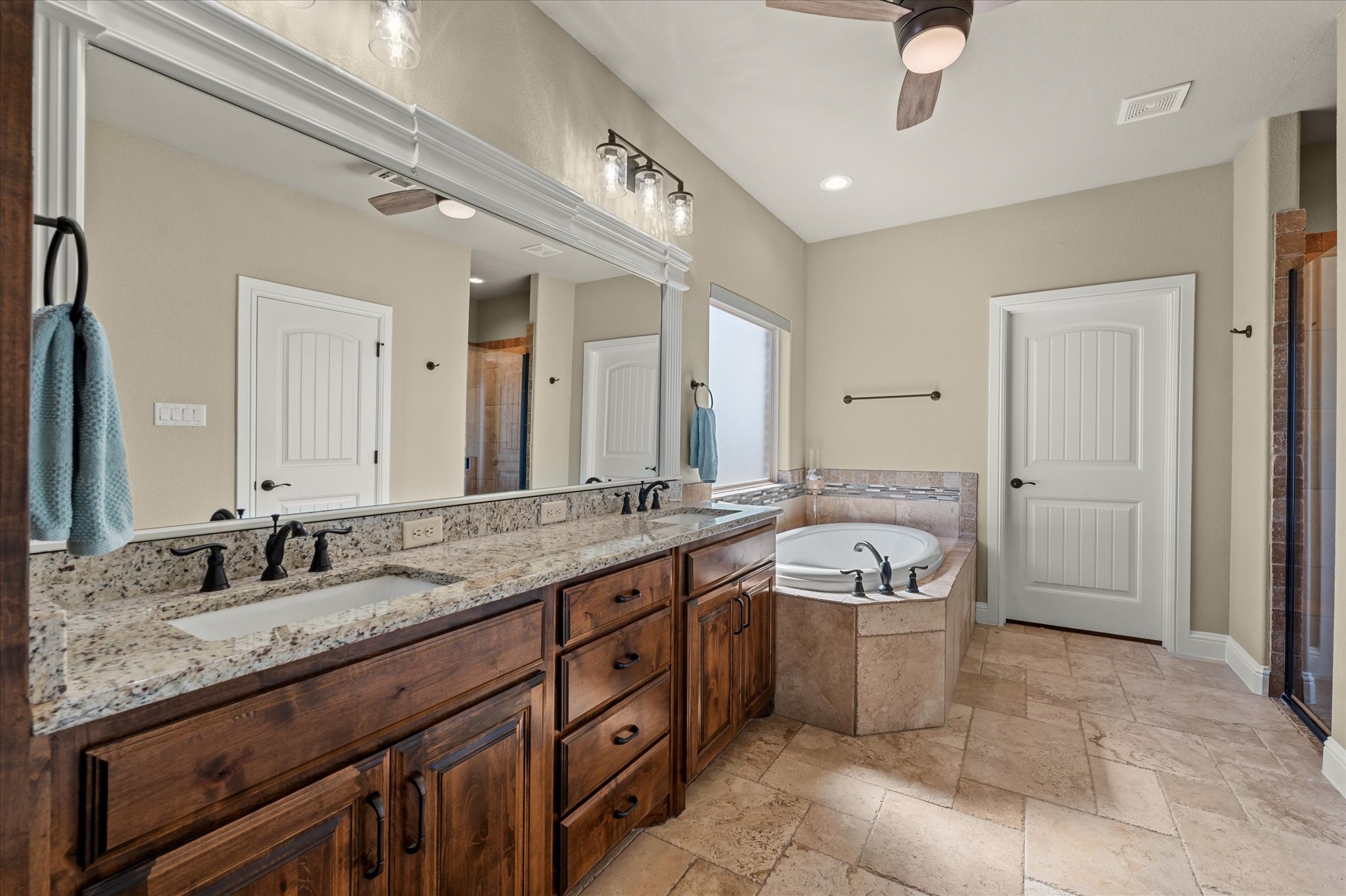 6301 Weatherby Road Granbury TX 76049