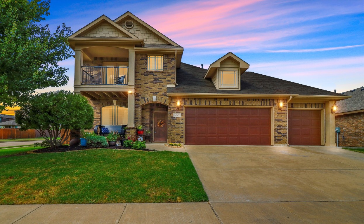 753 Hutchins Drive Crowley TX 76036