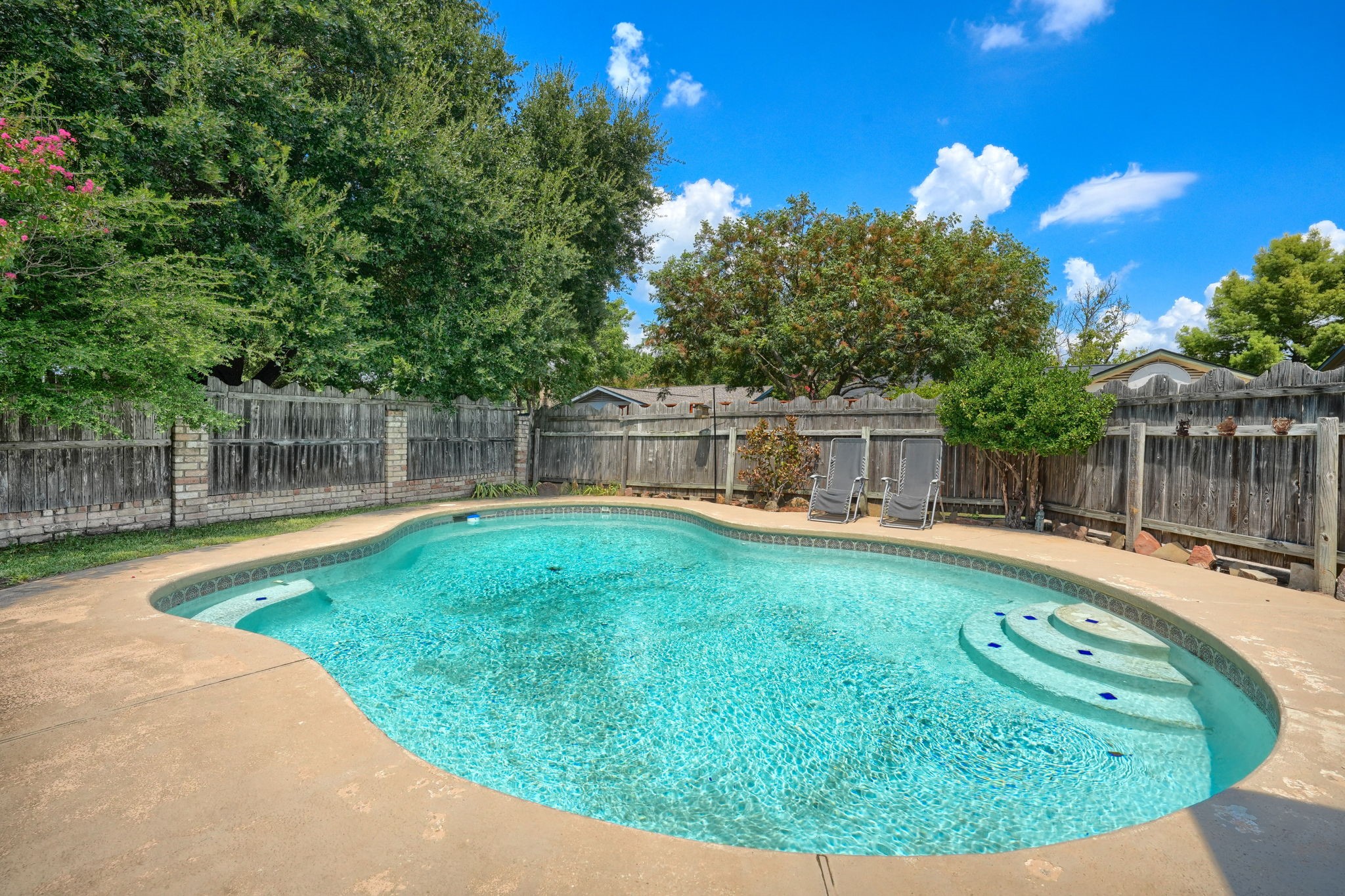 2929 Spring Brook Drive Garland TX 75044