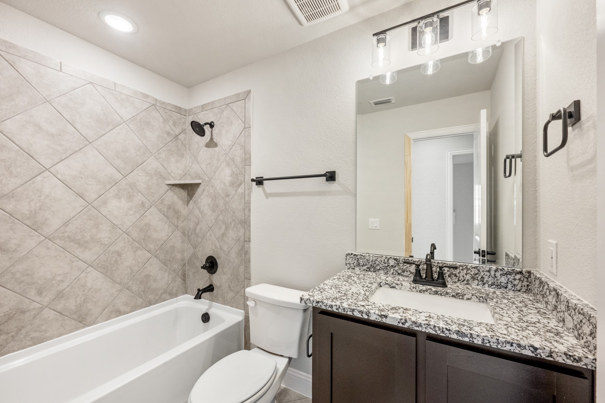 1028 River Oaks Drive Godley TX 76044