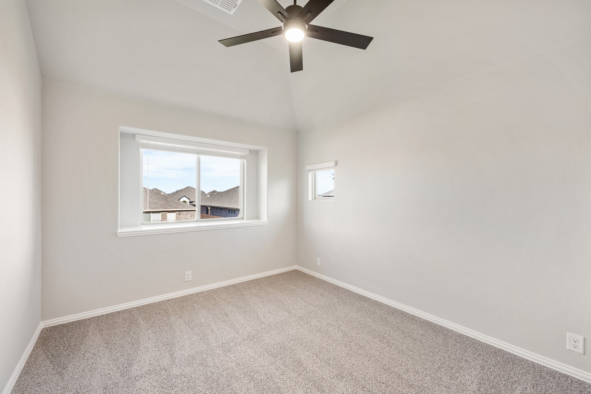 1028 River Oaks Drive Godley TX 76044