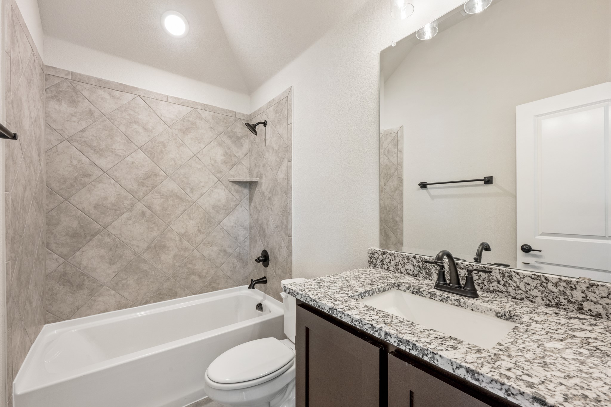 1028 River Oaks Drive Godley TX 76044