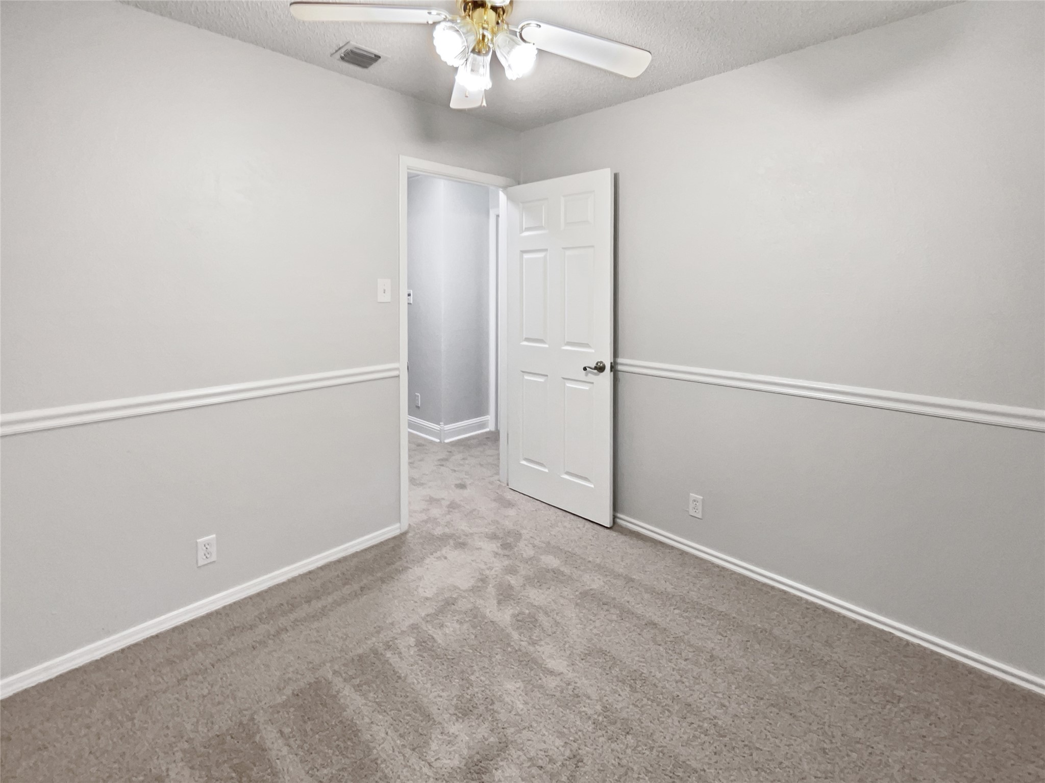 103 Comanche Court Waxahachie TX 75165