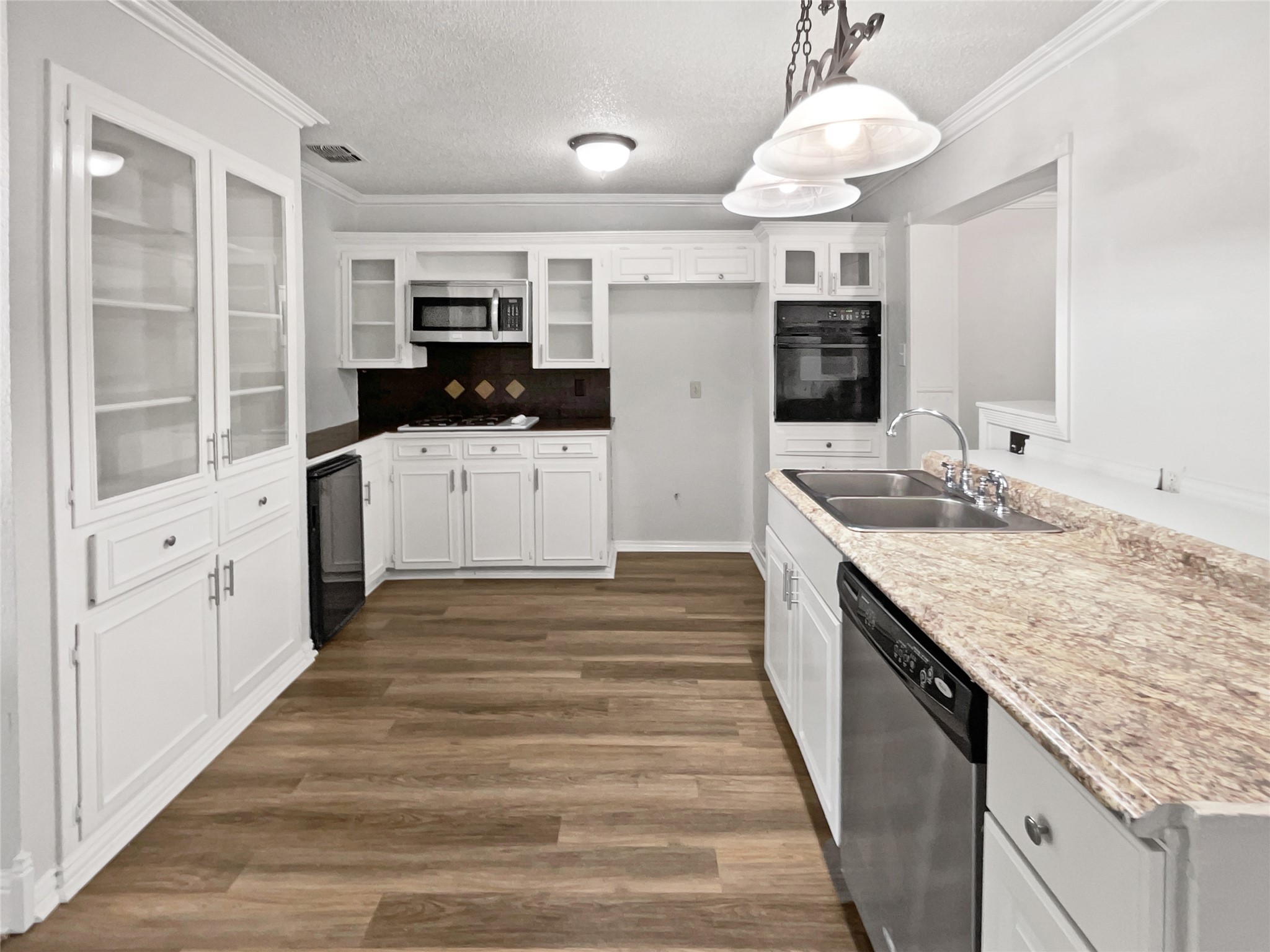 103 Comanche Court Waxahachie TX 75165