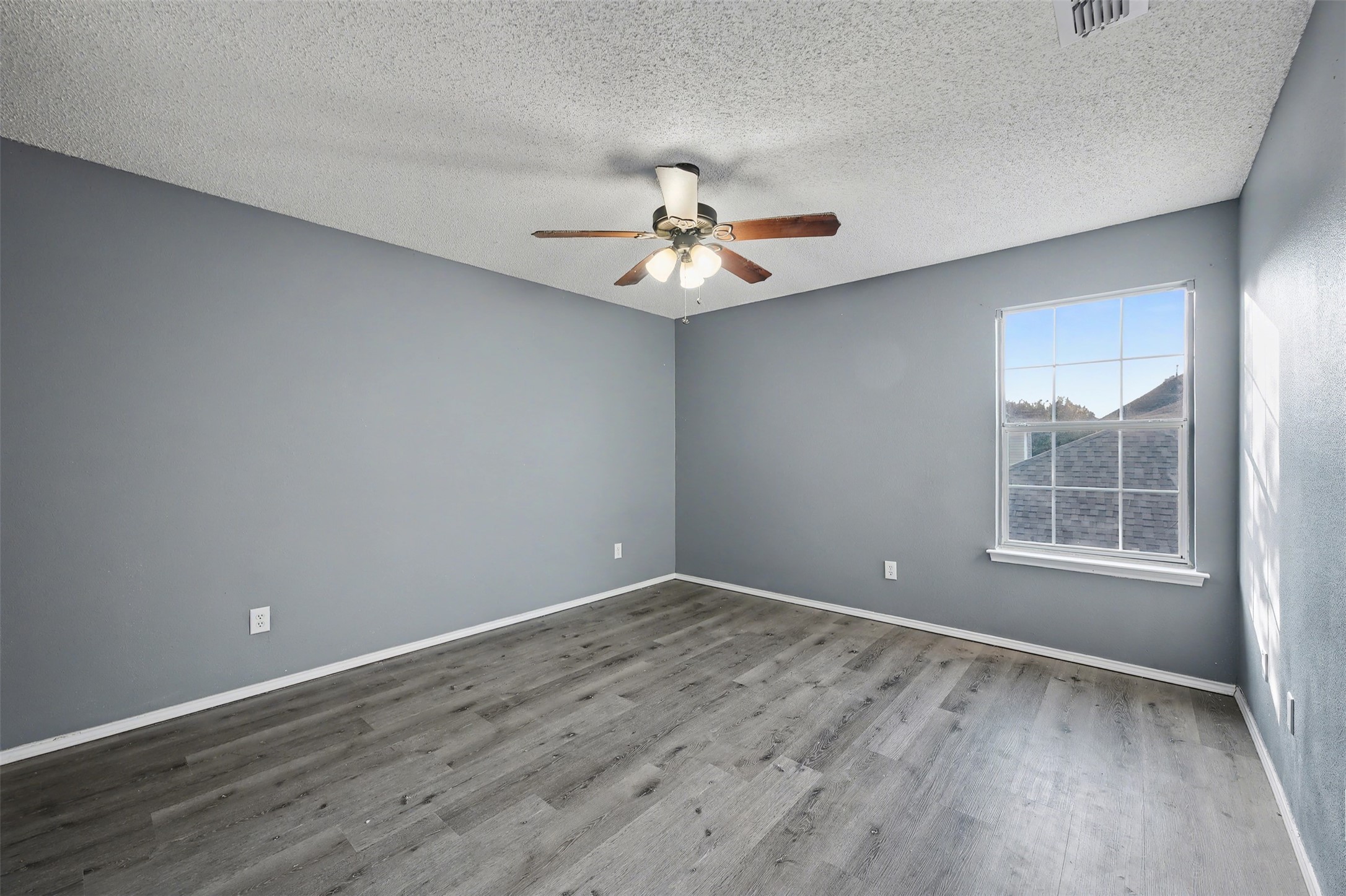 9040 Tyne Trail Fort Worth TX 76118