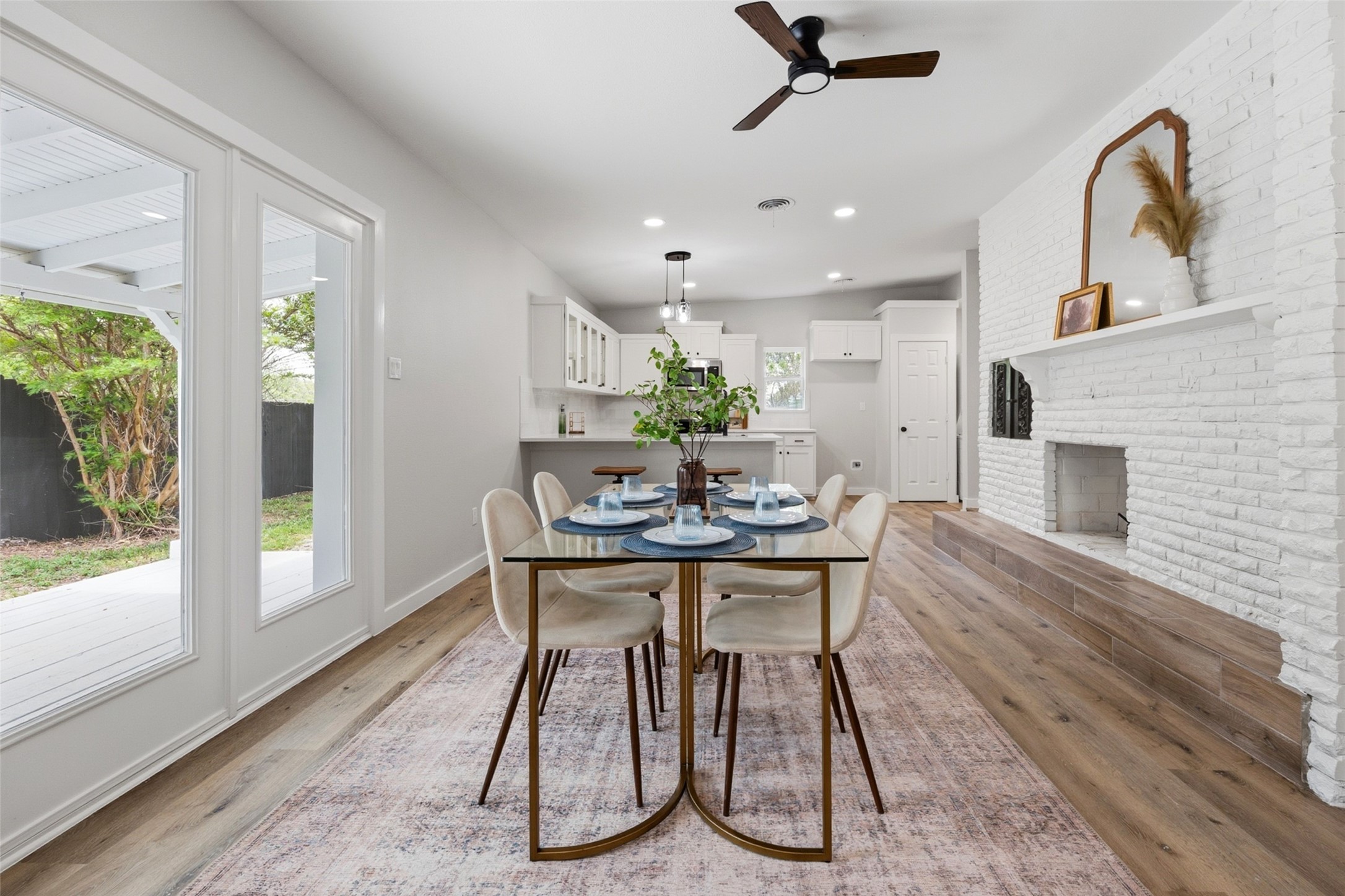 8516 La Jolla Court Benbrook TX 76116