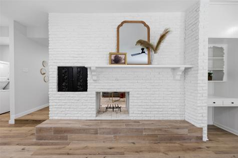 8516 La Jolla Court Benbrook TX 76116