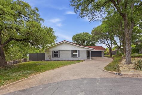 8516 La Jolla Court Benbrook TX 76116
