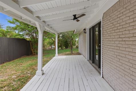 8516 La Jolla Court Benbrook TX 76116