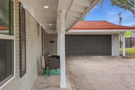 8516 La Jolla Court Benbrook TX 76116