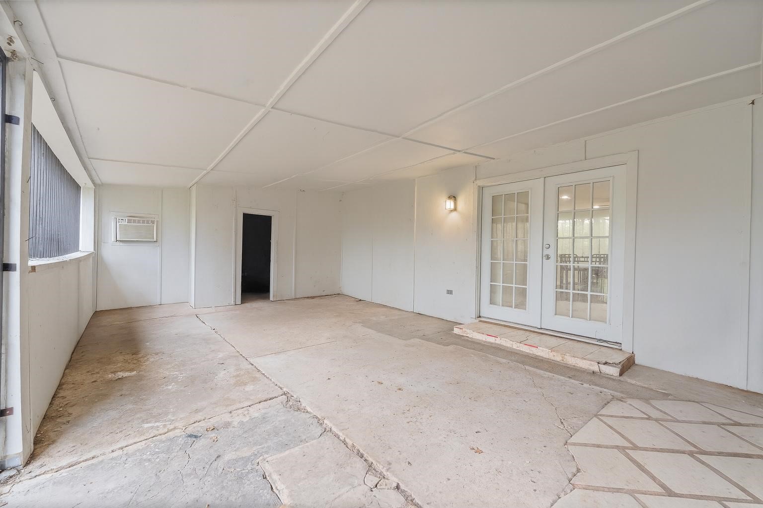4133 6th Avenue Fort Worth TX 76115